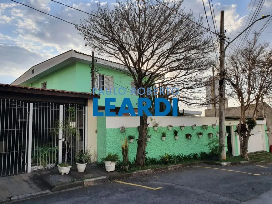 Foto 1 de Sobrado com 3 Quartos à venda, 245m² em Jaguaré, São Paulo