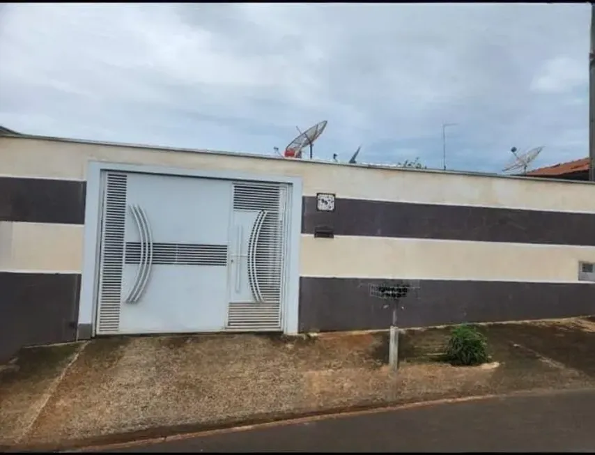 Foto 1 de Casa com 2 Quartos à venda, 65m² em Residencial 1º de Maio, Cosmópolis