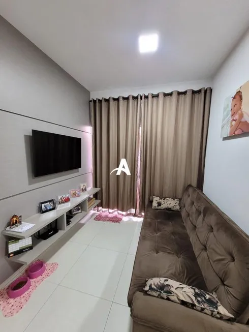 Foto 1 de Apartamento com 2 Quartos à venda, 56m² em Jardim Holanda, Uberlândia