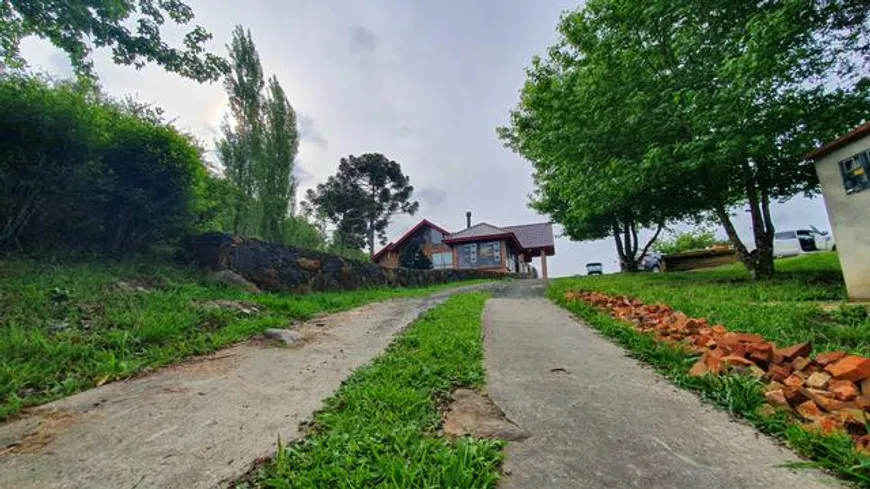 Foto 1 de Fazenda/Sítio com 5 Quartos à venda, 31000m² em Santa Tereza, Urubici