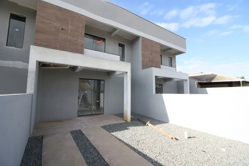 Foto 1 de Casa com 2 Quartos à venda, 82m² em Ubatuba, São Francisco do Sul