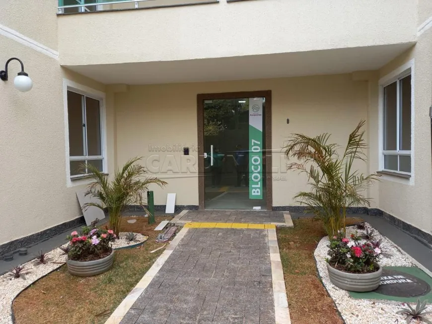 Foto 1 de Apartamento com 2 Quartos à venda, 43m² em Jardim Hikare, São Carlos