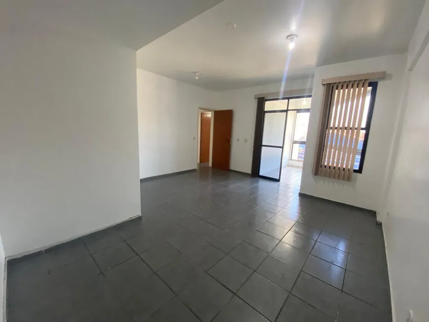 Foto 1 de Apartamento com 3 Quartos à venda, 100m² em Ipiranga, Guarapari