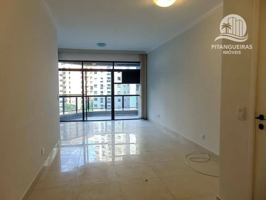 Foto 1 de Apartamento com 3 Quartos para venda ou aluguel, 140m² em Pitangueiras, Guarujá
