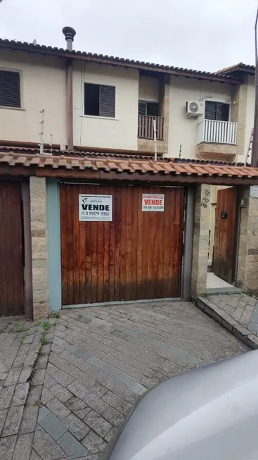 Foto 1 de Sobrado com 3 Quartos à venda, 170m² em Parque Peruche, São Paulo