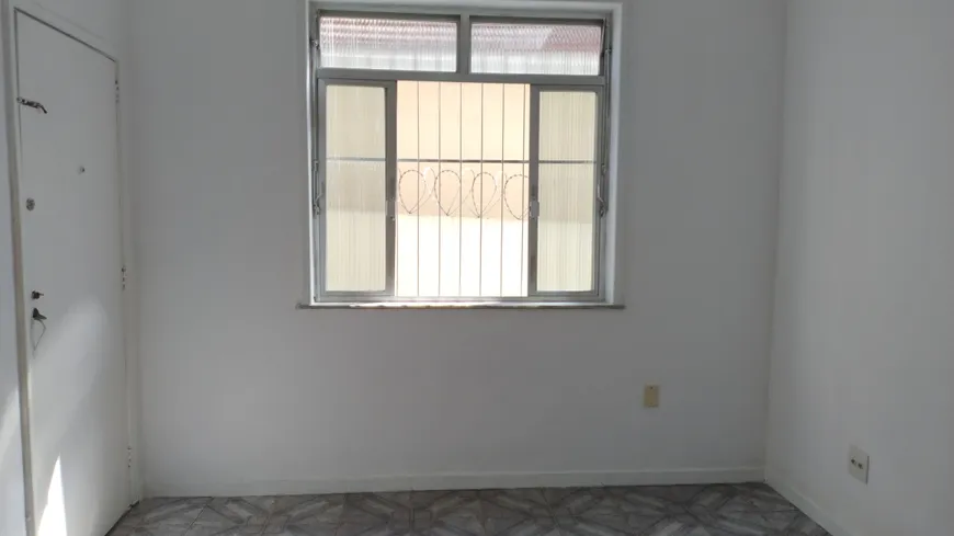 Foto 1 de Apartamento com 2 Quartos para alugar, 60m² em Inhaúma, Rio de Janeiro