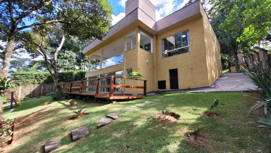 Foto 1 de Casa de Condomínio com 3 Quartos à venda, 221m² em Condomínio das Águas Claras, Brumadinho