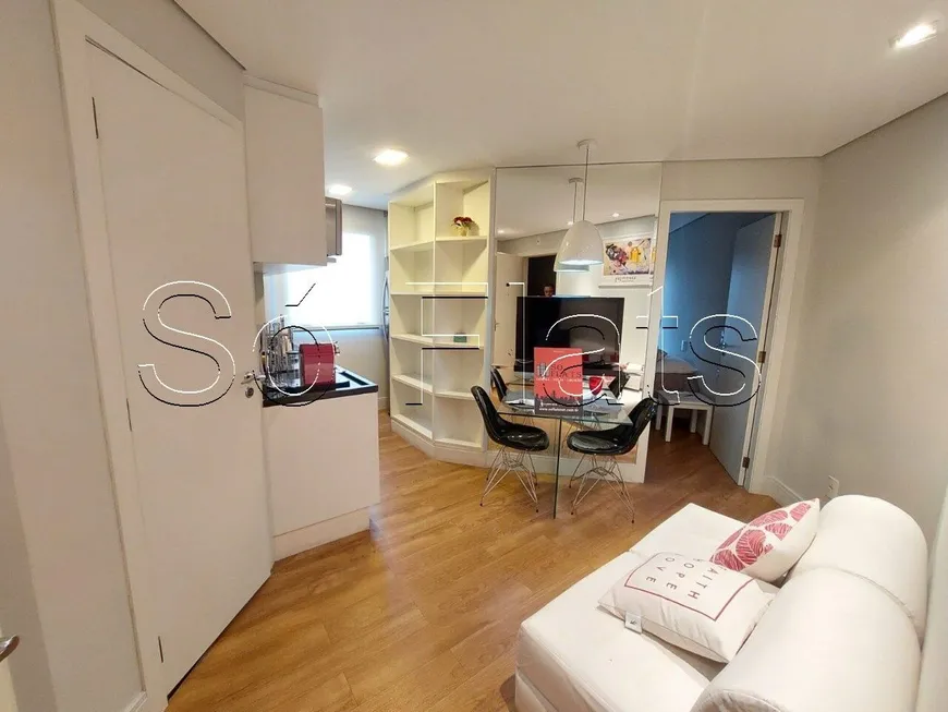 Foto 1 de Flat com 1 Quarto à venda, 38m² em Vila Nova Conceição, São Paulo