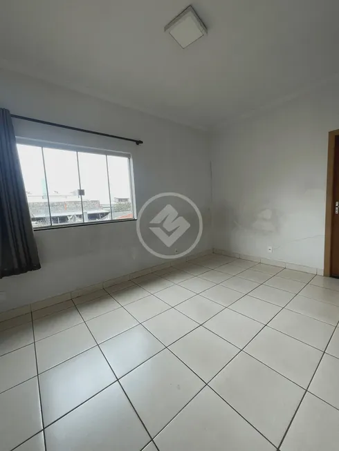 Foto 1 de Apartamento com 3 Quartos para alugar, 87m² em Vila Santa Rita, Goiânia