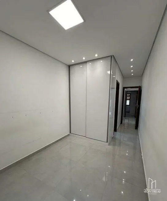 Foto 1 de Casa com 2 Quartos à venda, 101m² em Castelo, Belo Horizonte