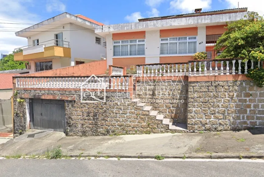 Foto 1 de Casa com 5 Quartos à venda, 130m² em Capoeiras, Florianópolis