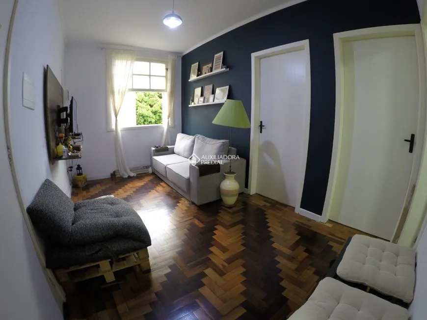 Foto 1 de Apartamento com 2 Quartos à venda, 47m² em Cidade Baixa, Porto Alegre