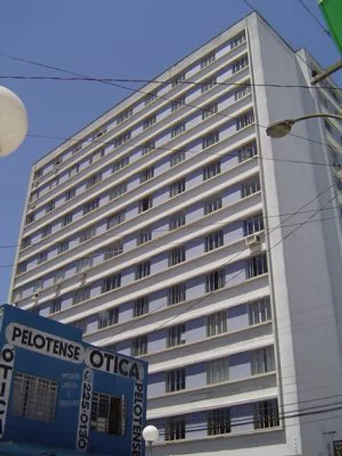 Foto 1 de Apartamento com 3 Quartos à venda, 190m² em Centro, Pelotas