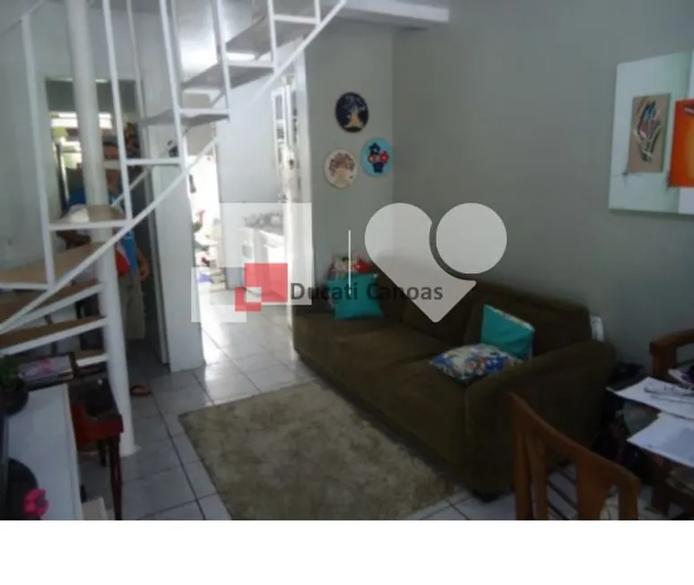 Foto 1 de Casa de Condomínio com 2 Quartos à venda, 45m² em Rio Branco, Canoas