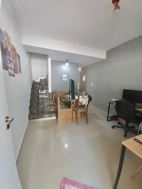 Foto 1 de Casa de Condomínio com 2 Quartos à venda, 56m² em Jardim São João, Jandira
