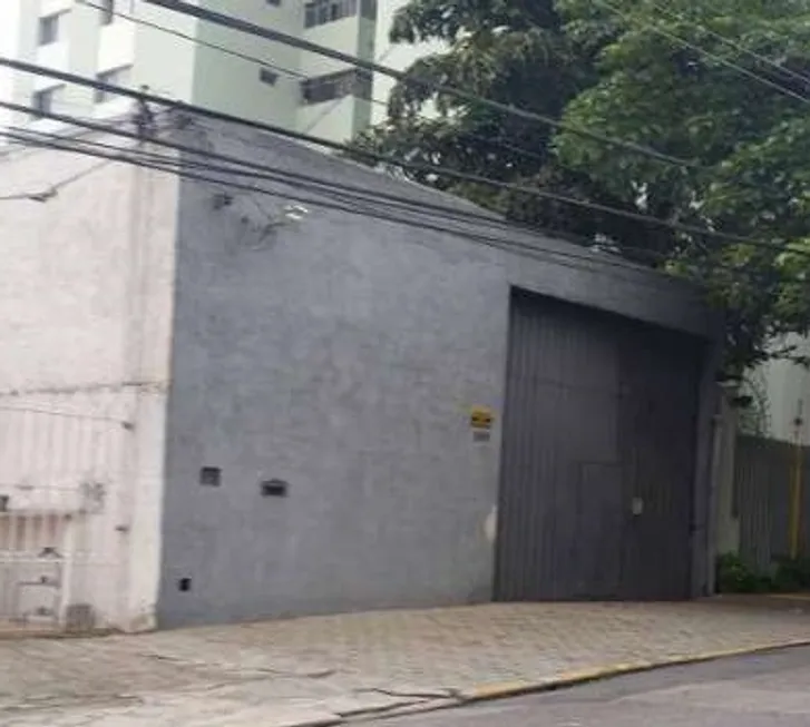 Foto 1 de Galpão/Depósito/Armazém para venda ou aluguel, 300m² em Mirandópolis, São Paulo