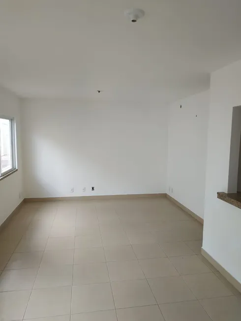 Foto 1 de Casa de Condomínio com 2 Quartos para alugar, 85m² em Campo Grande, Rio de Janeiro