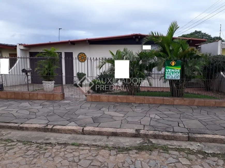 Foto 1 de Casa com 3 Quartos à venda, 150m² em Parque dos Maias, Porto Alegre