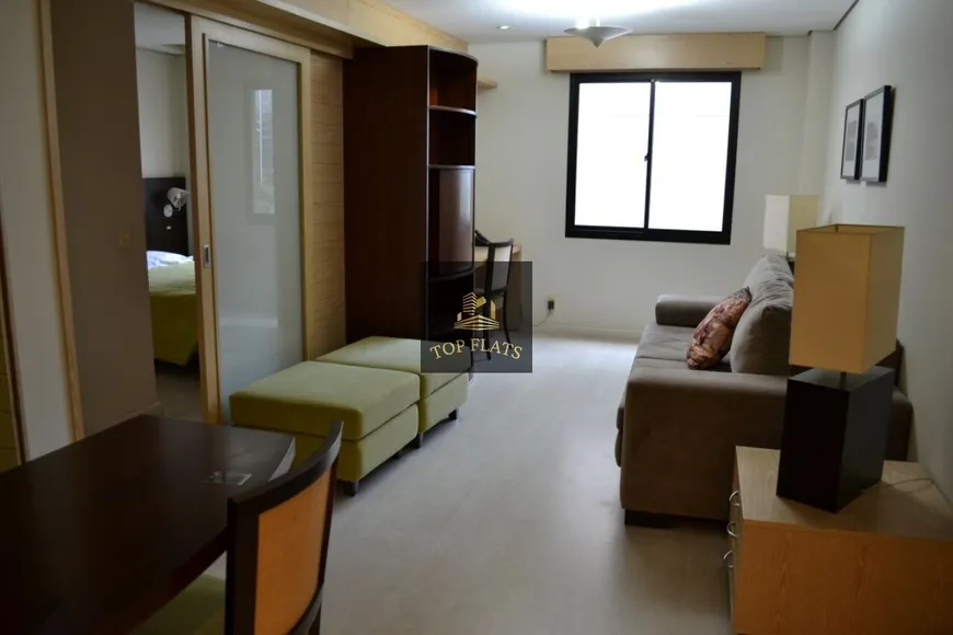 Foto 1 de Flat com 1 Quarto para alugar, 40m² em Moema, São Paulo