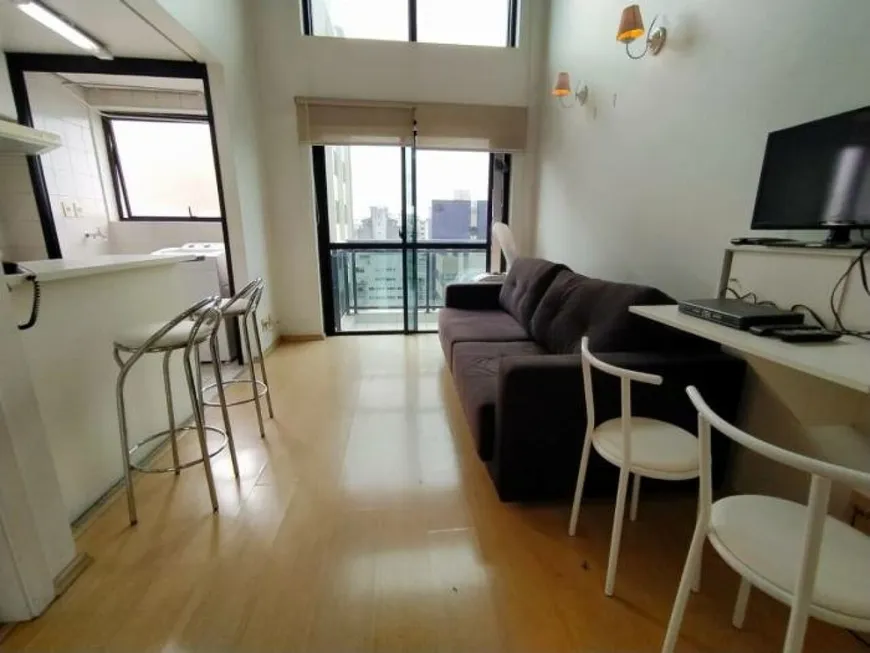 Foto 1 de Apartamento com 1 Quarto à venda, 42m² em Moema, São Paulo