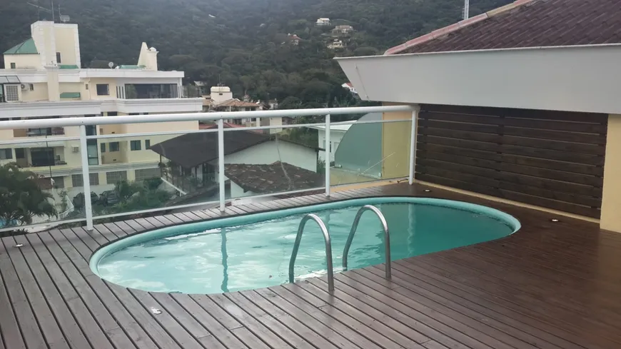 Foto 1 de Cobertura com 3 Quartos à venda, 235m² em Lagoa, Florianópolis