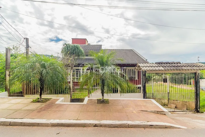 Foto 1 de Casa com 3 Quartos à venda, 350m² em Hípica, Porto Alegre