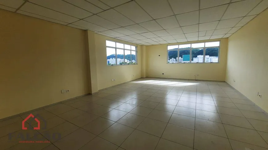 Foto 1 de Sala Comercial para alugar, 58m² em Vila Matias, Santos