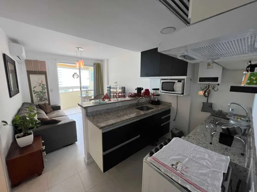 Foto 1 de Apartamento com 1 Quarto à venda, 45m² em Barra da Tijuca, Rio de Janeiro