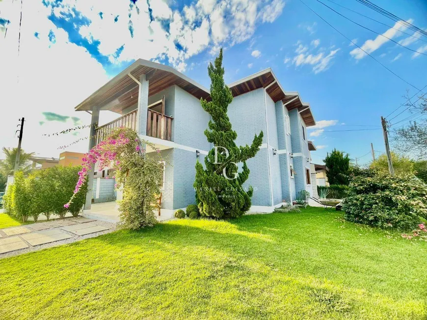 Foto 1 de Casa de Condomínio com 4 Quartos à venda, 200m² em Jardim Independência, Taubaté