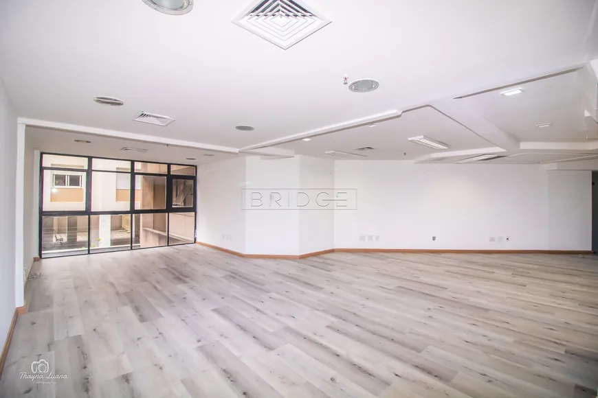 Foto 1 de Sala Comercial para venda ou aluguel, 90m² em Moinhos de Vento, Porto Alegre