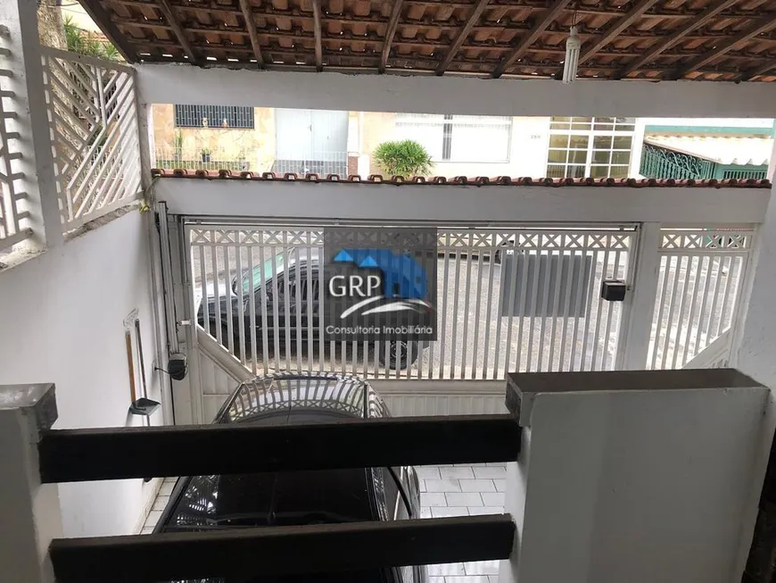 Foto 1 de Sobrado com 3 Quartos à venda, 170m² em Vila Alzira, Santo André