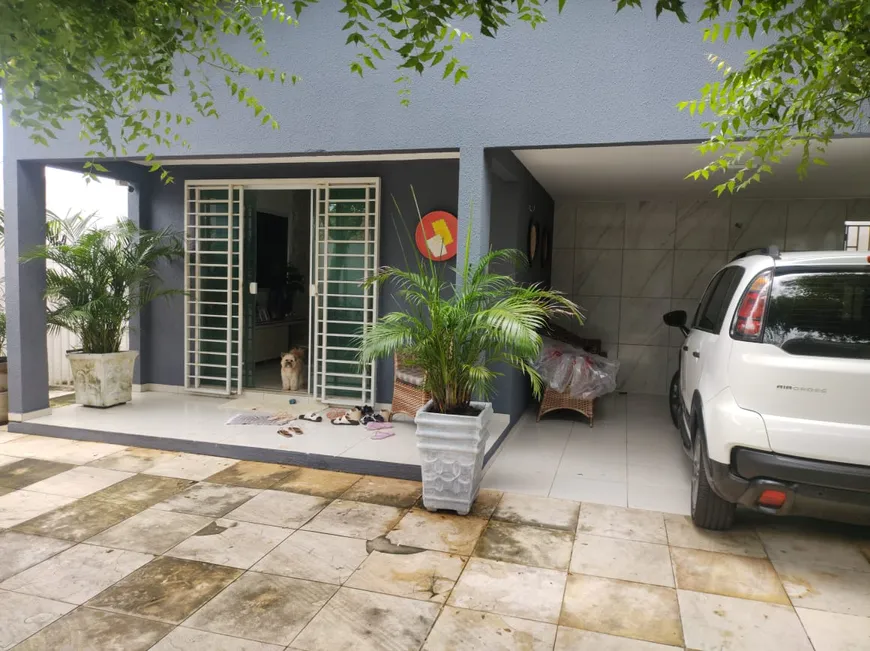 Foto 1 de Casa com 3 Quartos à venda, 200m² em Aeroporto, Teresina