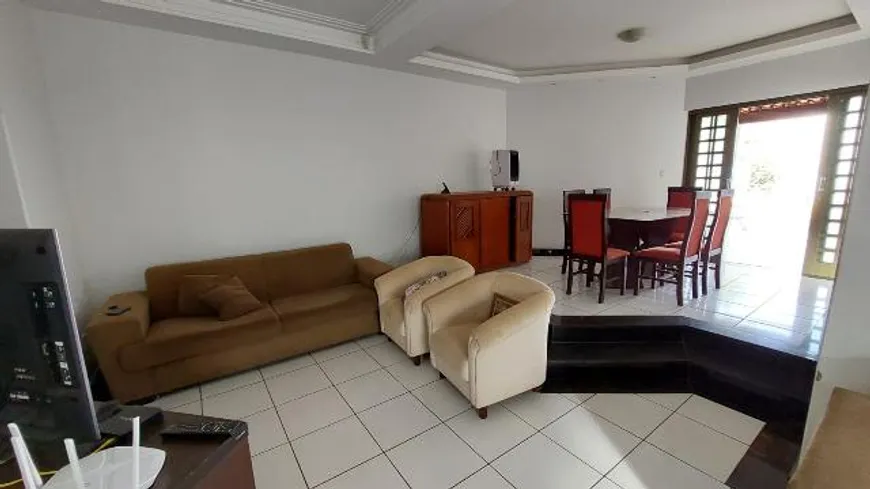 Foto 1 de Casa com 3 Quartos à venda, 200m² em Cidade Jardim, Uberlândia