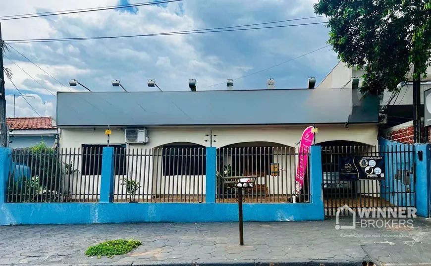 Foto 1 de Casa com 5 Quartos à venda, 450m² em Jardim Alvorada, Maringá