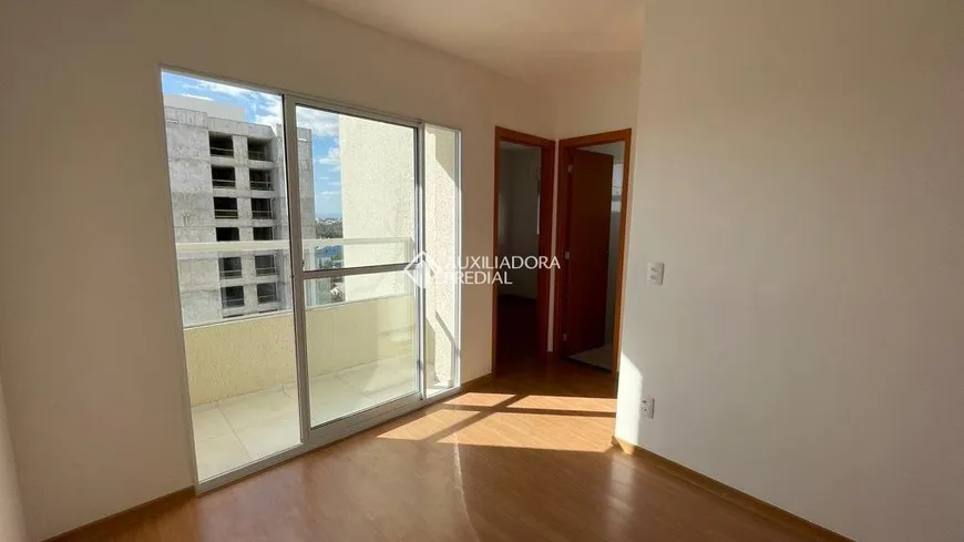 Foto 1 de Apartamento com 2 Quartos à venda, 42m² em Morro Santana, Porto Alegre