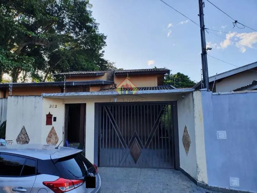 Foto 1 de Casa com 3 Quartos à venda, 224m² em Granja Daniel, Taubaté