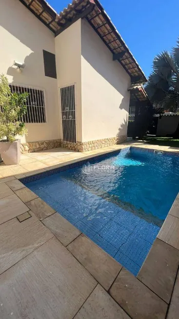 Foto 1 de Casa com 3 Quartos à venda, 150m² em Itaipu, Niterói