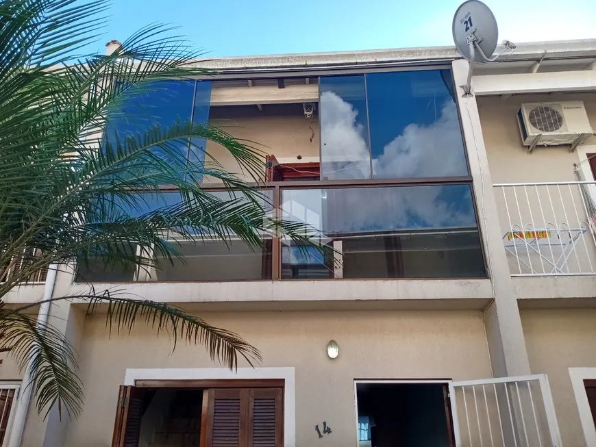 Foto 1 de Casa de Condomínio com 2 Quartos à venda, 99m² em Vila Silveira Martins, Cachoeirinha