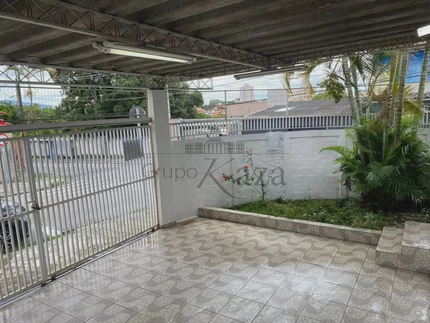 Foto 1 de Casa com 2 Quartos à venda, 200m² em Residencial Sol Nascente, São José dos Campos