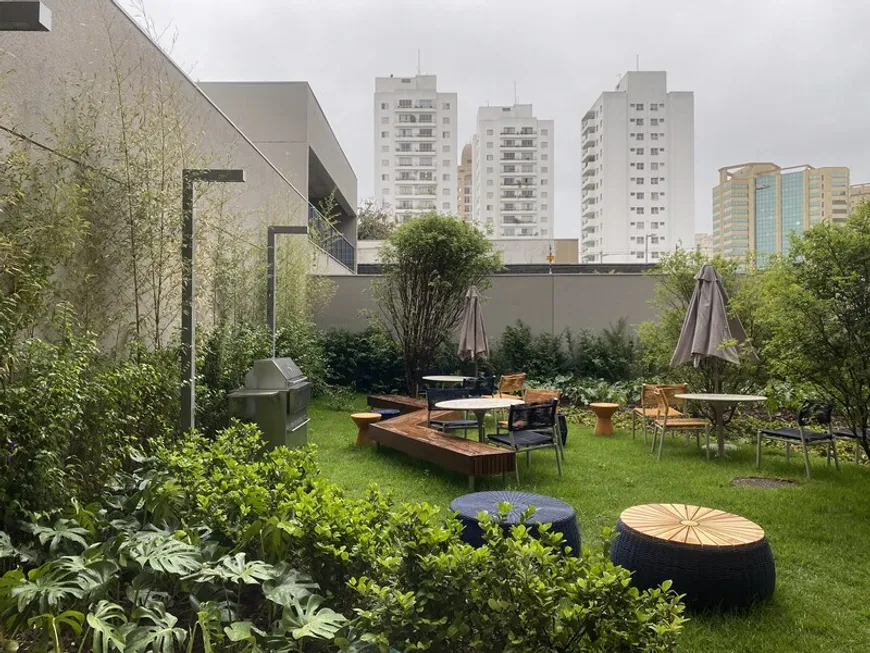 Foto 1 de Apartamento com 1 Quarto à venda, 60m² em Moema, São Paulo