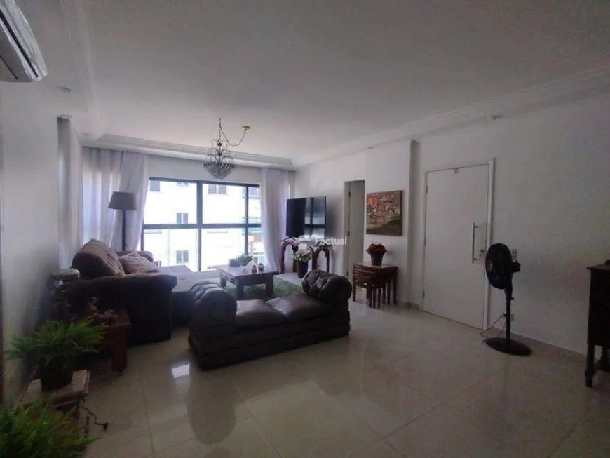 Foto 1 de Apartamento com 3 Quartos à venda, 176m² em Pitangueiras, Guarujá
