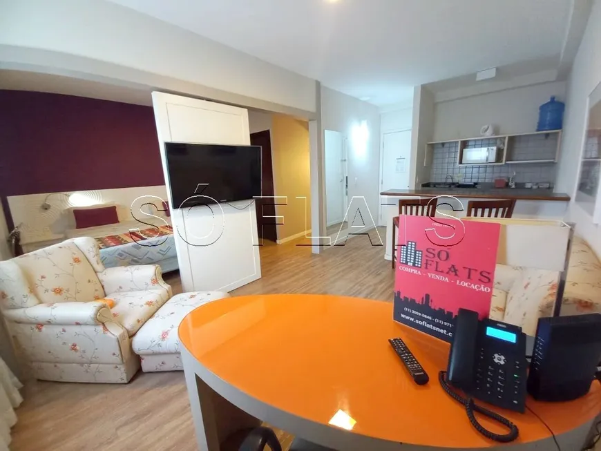Foto 1 de Apartamento com 1 Quarto para alugar, 32m² em Alphaville Comercial, Barueri