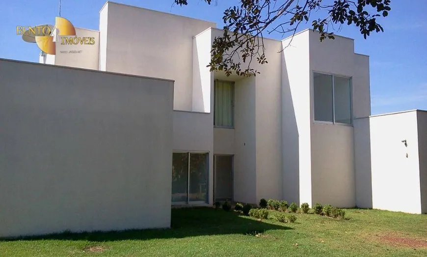 Foto 1 de Casa de Condomínio com 3 Quartos à venda, 300m² em Zona Rural, Cuiabá