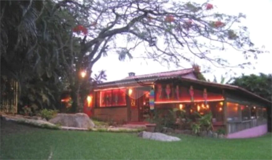 Foto 1 de Casa com 4 Quartos à venda, 630m² em Bexiga, Ilhabela