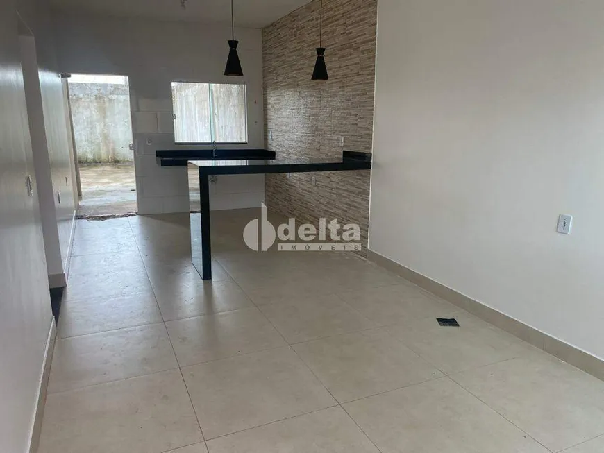 Foto 1 de Casa com 3 Quartos à venda, 137m² em Loteamento Monte Hebron, Uberlândia