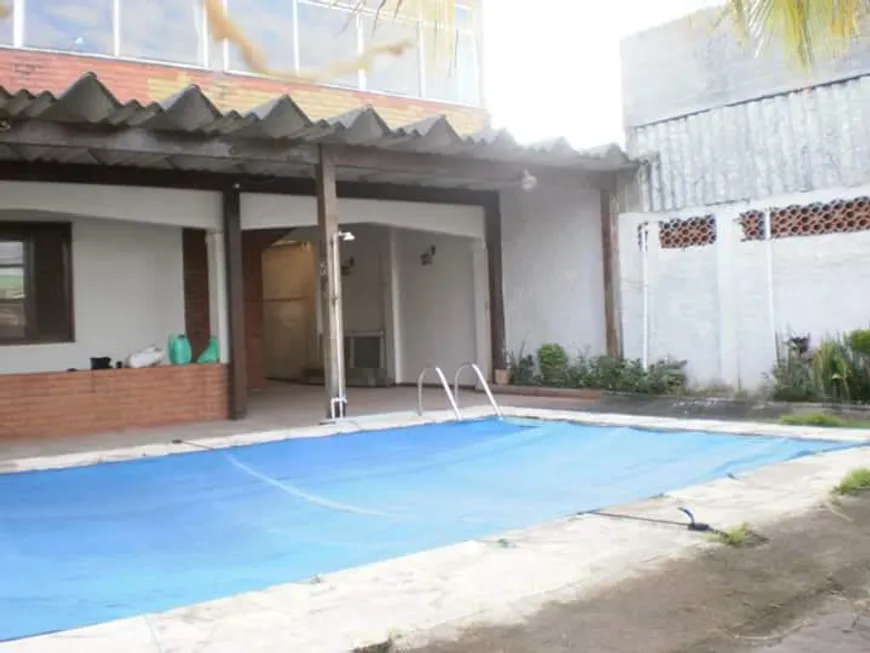 Foto 1 de Casa com 4 Quartos à venda, 250m² em Guaratiba, Rio de Janeiro