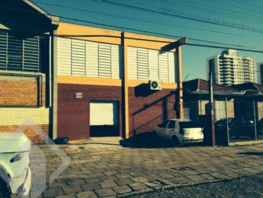 Foto 1 de Galpão/Depósito/Armazém à venda, 450m² em São Geraldo, Porto Alegre