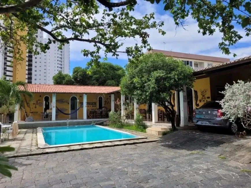 Foto 1 de Casa com 5 Quartos à venda, 325m² em Capim Macio, Natal