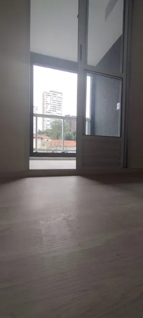 Foto 1 de Apartamento com 2 Quartos à venda, 32m² em Vila Monumento, São Paulo