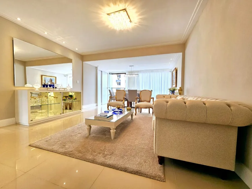 Foto 1 de Apartamento com 2 Quartos à venda, 103m² em Graça, Salvador